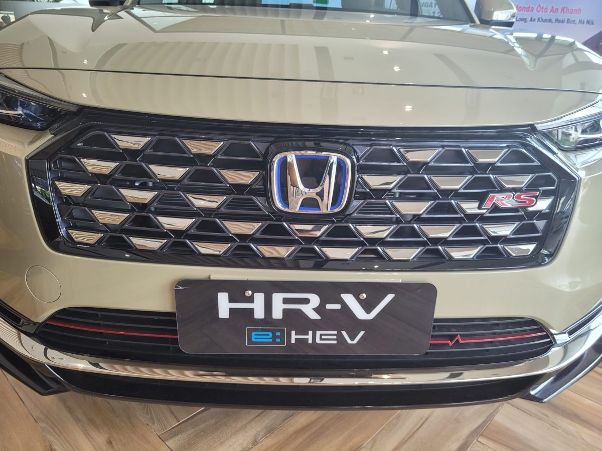 giá mặt ca lăng honda HR-V